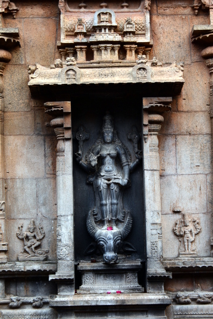 Vishnu Durga on the walls of Subramanya shrine