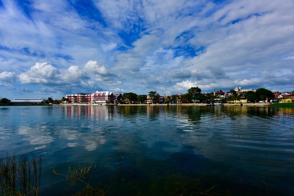 View of the Flores Island from the Causeway 